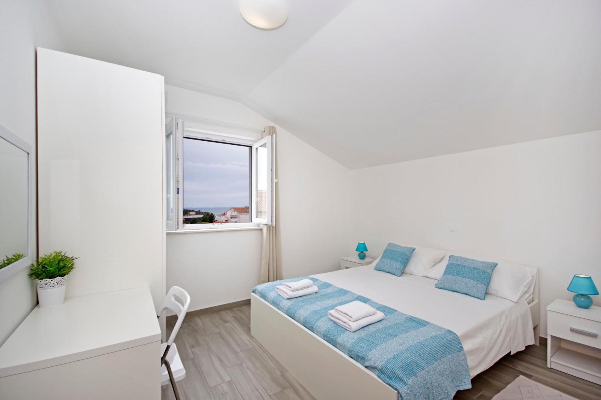 Apartments Frado Novalja Exterior photo