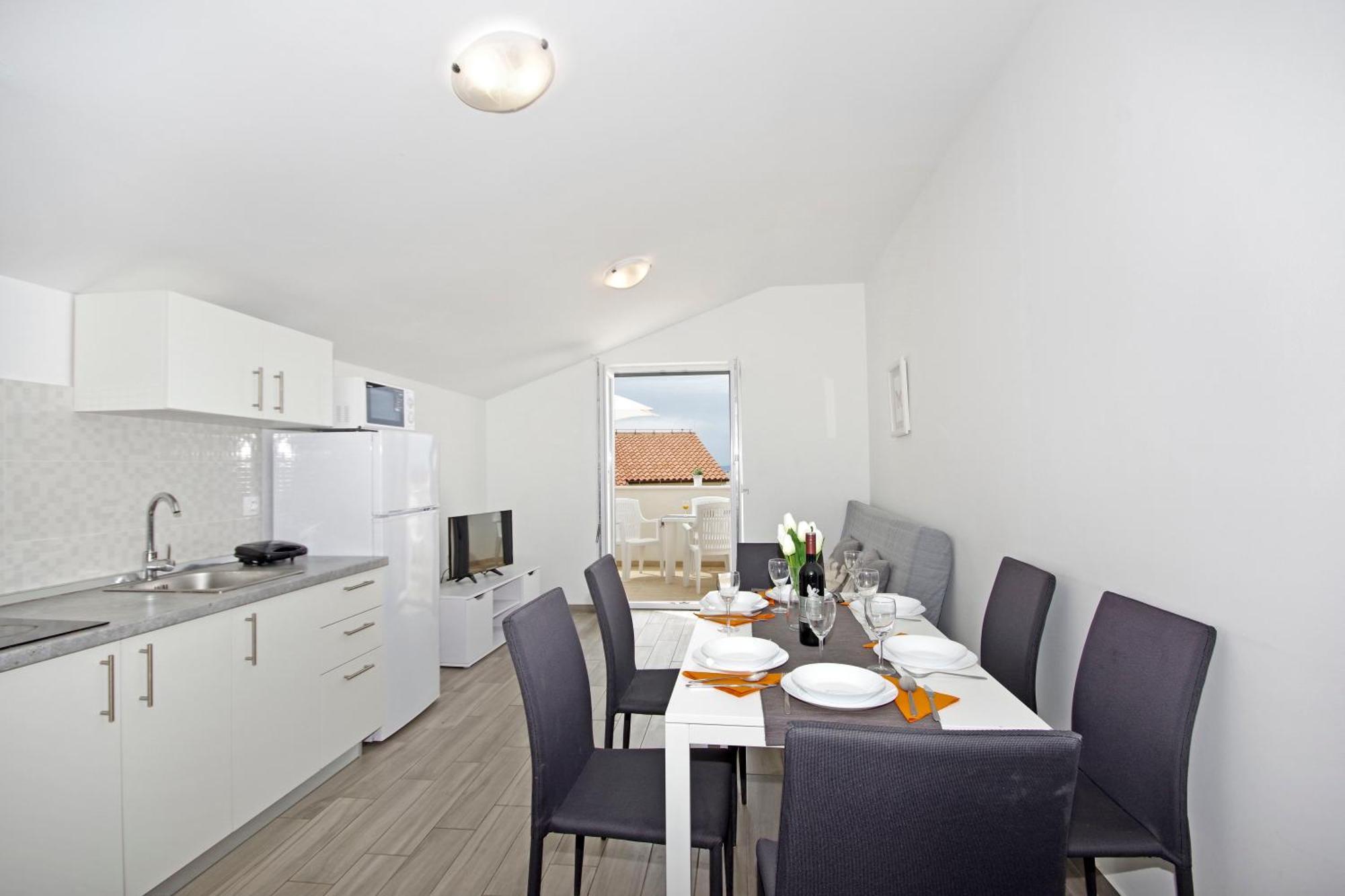 Apartments Frado Novalja Exterior photo